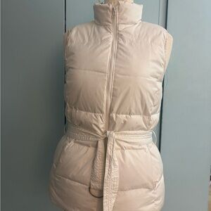 GAP Cream Puffer Vest